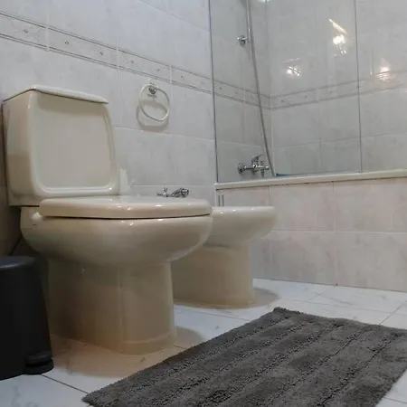 Azurara Large And Sunny Apartment